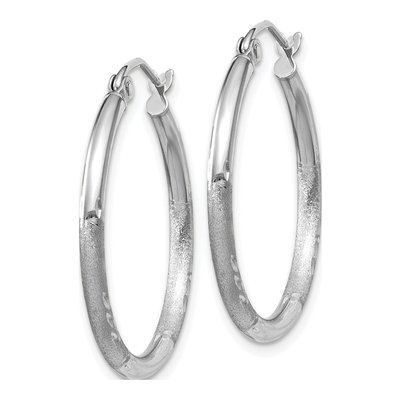 10K White Gold 25mm Diamond-Cut Round Hoop Earrings – view 3