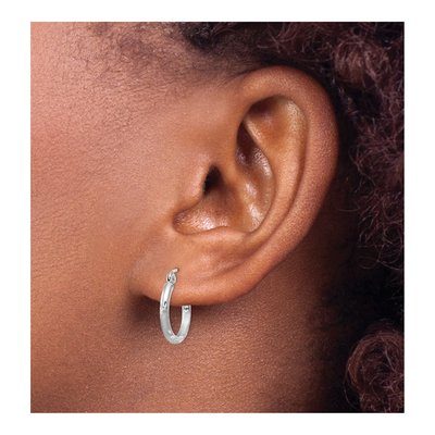 10K White Gold 15mm Diamond-Cut Hoop Earrings – view 4