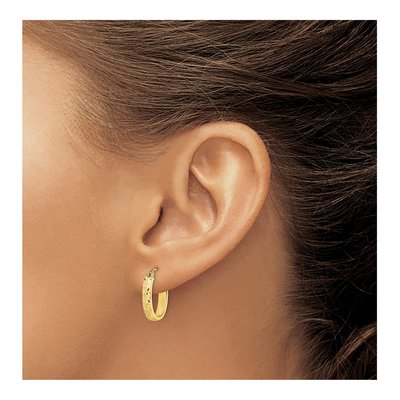 10K Yellow Gold 19mm Diamond-Cut Oval Hoop Earrings – view 4