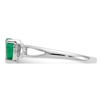 10K White Gold Emerald Heart Birthstone Ring – view 4