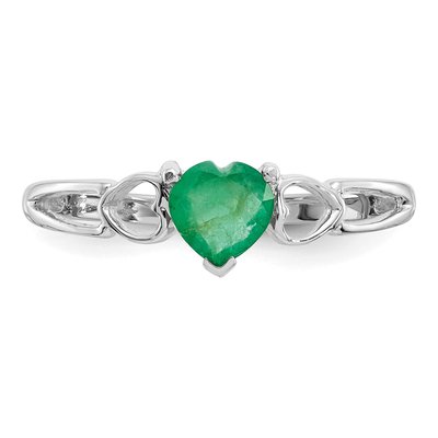 10K White Gold Emerald Heart Birthstone Ring – view 5