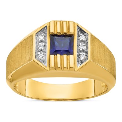 Men's 14K Yellow Gold 1/20 ct tw Diamond Square Ring