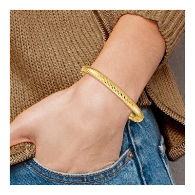 14K Yellow Gold Hinged Oval Bangle Bracelet – view 5