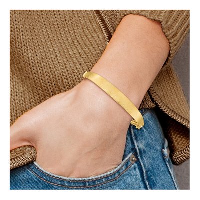 14K Yellow Gold Hinged Oval Bangle Bracelet – view 5