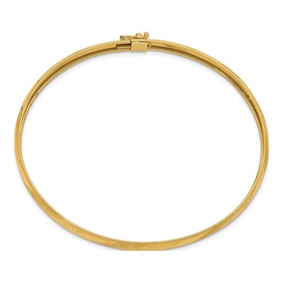 14K Yellow Gold Flexible Diamond-Cut Oval Bangle Bracelet – view 3