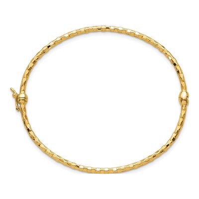 14K Yellow Gold Diamond-Cut Oval Bangle Bracelet – view 3