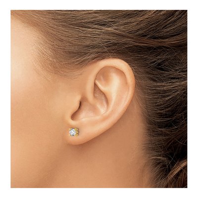 14K Yellow Gold 5/8 ct tw 4.4mm Round Lab-Grown Diamond Stud Earrings – view 4