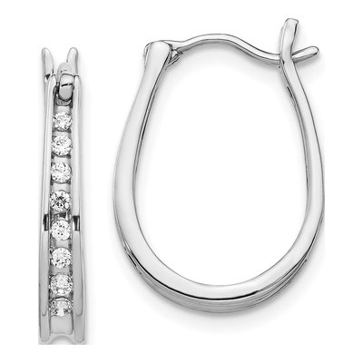 14K White Gold 1/5 ct tw 19mm Diamond Oval Hoop Earrings