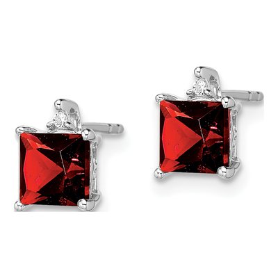 14K White Gold 5mm Garnet & Diamond Princess Stud Earrings – view 2