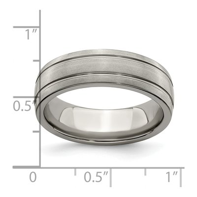 Men's Titanium 7mm Grooved Wedding Band – view 8
