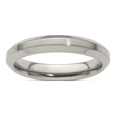 Men's Titanium 4mm Beveled Comfort-Fit Band