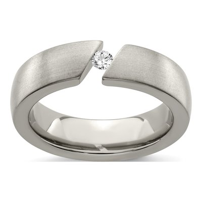 Men's Titanium 1/10 ct tw Diamond Wedding Band