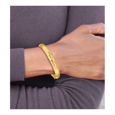 14K Yellow Gold Florentine Engraved Hinged Bangle Bracelet – view 5