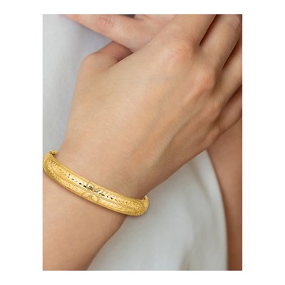 14K Yellow Gold Florentine Hinged Bangle Bracelet – view 5