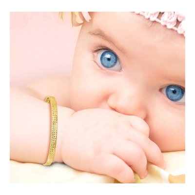 14K Yellow Gold Diamond-Cut Baby Bangle Bracelet – view 5