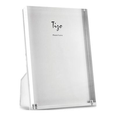 Thick Acrylic Clear Edge 4x6 Photo Frame