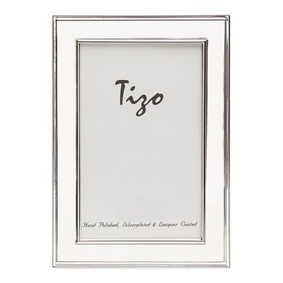 Silver-Plated Grooved Border Picture Frame