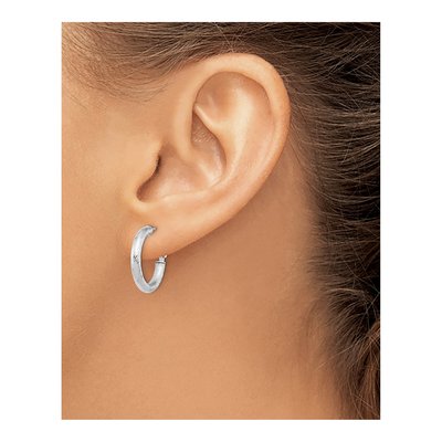 14K Yellow Gold 15mm Diamond-Cut Hoop Earrings – view 4