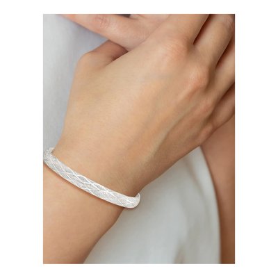 Sterling Silver Laser-Cut X-Design Bangle Bracelet – view 4