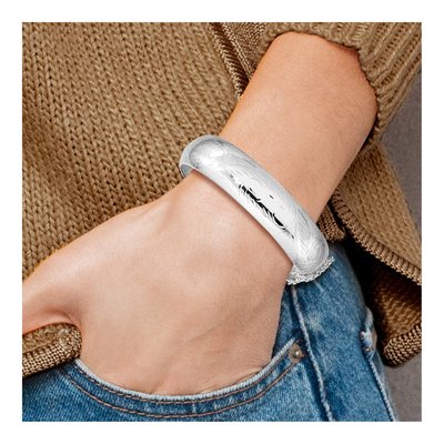 Sterling Silver Diamond-Cut Hinged Bangle Bracelet – view 5