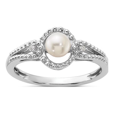 Sterling Silver Freshwater Cultured Pearl & Diamond Ring