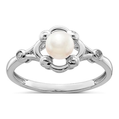 Sterling Silver Freshwater Cultured Pearl & Diamond Ring