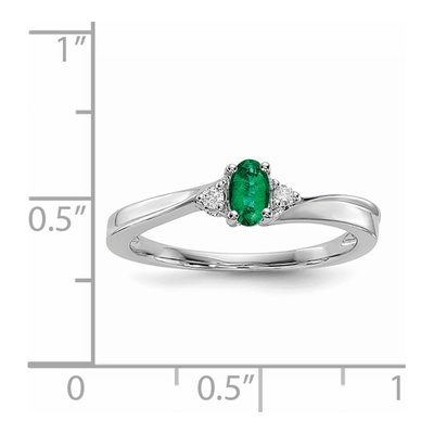 Sterling Silver Emerald & Diamond May Birthstone Ring – view 4