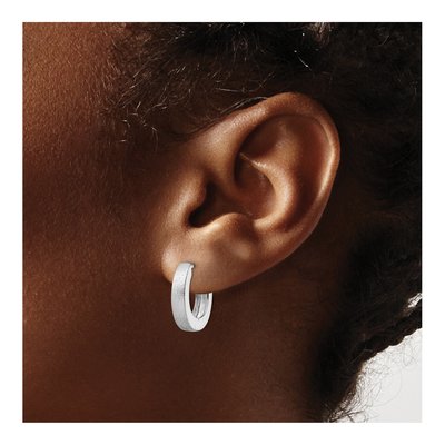 Sterling Silver 15mm Diamond-Cut Oval Huggie Hoop Earrings – view 4
