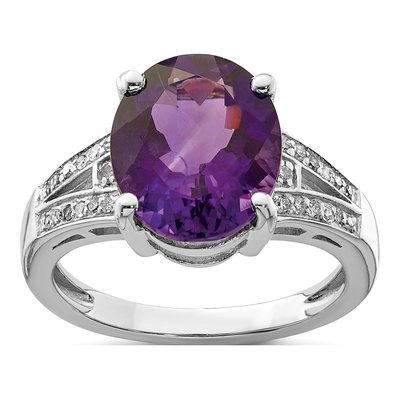 Sterling Silver 1/8 ct tw Amethyst & Diamond Oval Ring