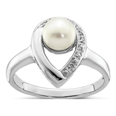 Sterling Silver Freshwater Cultured Pearl & Diamond Ring