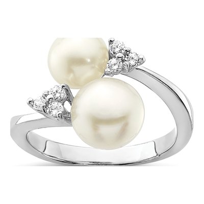 Sterling Silver Freshwater Cultured Pearl & CZ Button Ring