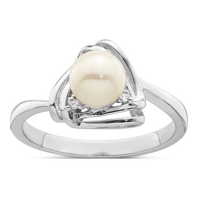 Sterling Silver Freshwater Cultured Pearl & CZ Triangle Ring