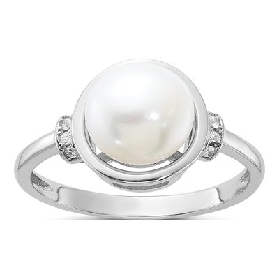 Sterling Silver Freshwater Cultured Pearl & CZ Circle Ring