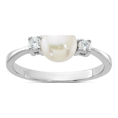 Sterling Silver Freshwater Cultured Pearl & CZ Ring