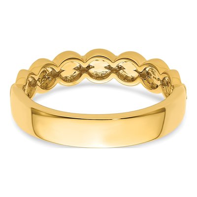 14K Yellow Gold 1/6 ct tw Diamond Wedding Band – view 5
