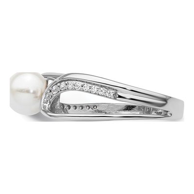 14K White Gold 1/8 ct tw Freshwater Cultured Pearl & Diamond Ring – view 3