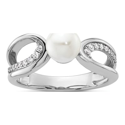 14K White Gold 1/8 ct tw Freshwater Cultured Pearl & Diamond Ring