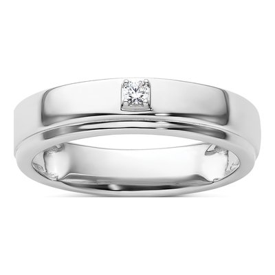 Men's 14K White Gold 1/20 ct tw Diamond Wedding Band