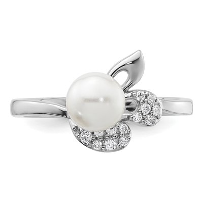 14K White Gold 1/10 ct tw Freshwater Cultured Pearl & Diamond Ring – view 4