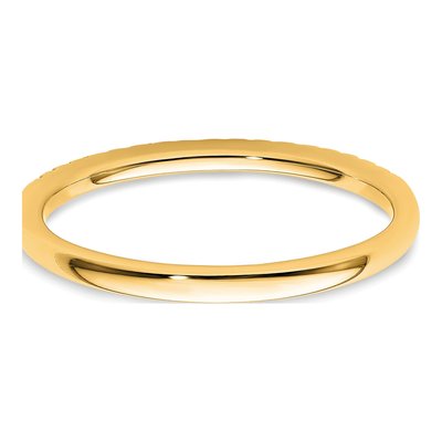 14K Yellow Gold 1/10 ct tw Diamond Wedding Band – view 5