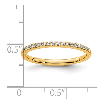 14K Yellow Gold 1/10 ct tw Diamond Wedding Band – view 7