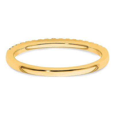14K Yellow Gold 1/6 ct tw Diamond Wedding Band – view 5