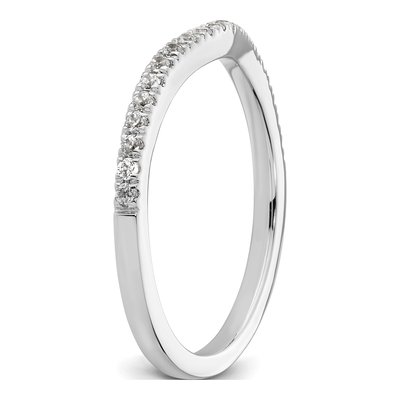 14K White Gold 1/5 ct tw Diamond Wedding Band – view 7