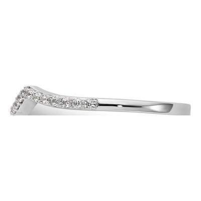 14K White Gold 1/7 ct tw Diamond Wedding Band – view 4