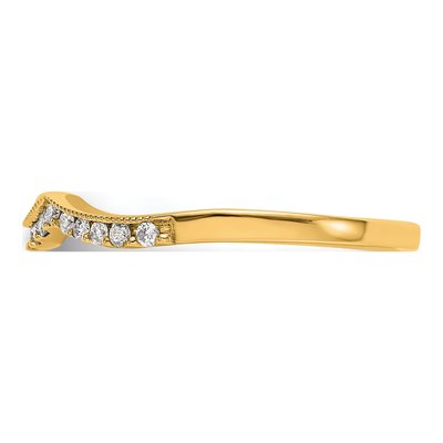 14K Yellow Gold 1/8 ct tw Diamond Wedding Band – view 3