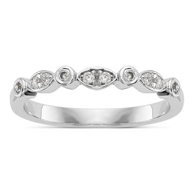 14K White Gold 1/5 ct tw Diamond Wedding Band
