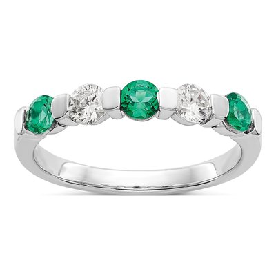 14K White Gold 1/3 ct tw Emerald & Diamond Wedding Band