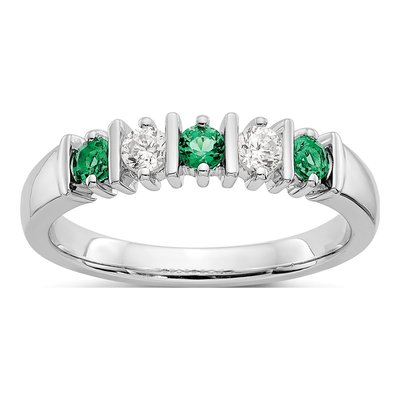 14K White Gold 1/5 ct tw Emerald & Diamond Wedding Band