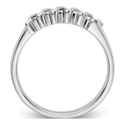 10K White Gold 1/10 ct tw Emerald & Diamond 5-Stone Ring – view 3