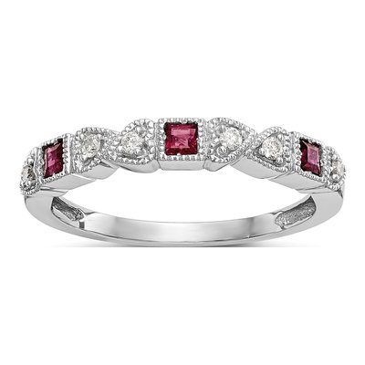 14K White Gold 1/10 ct tw Ruby & Diamond Heart Wedding Band